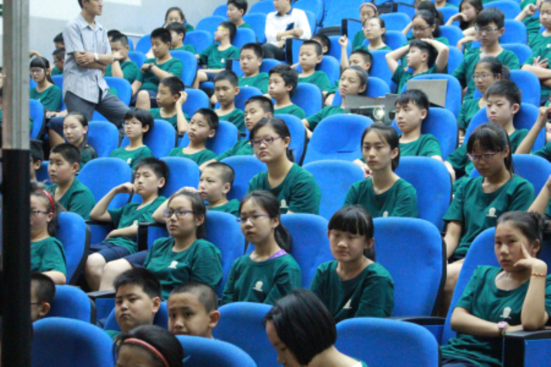2014天津泰达枫叶国际学校初中暑期夏令营开营仪式